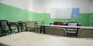 imagen-aula-vacía-violencia-escolar-Varela