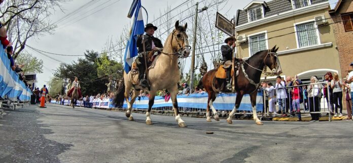 El desfile tradicionalista en Bernal
