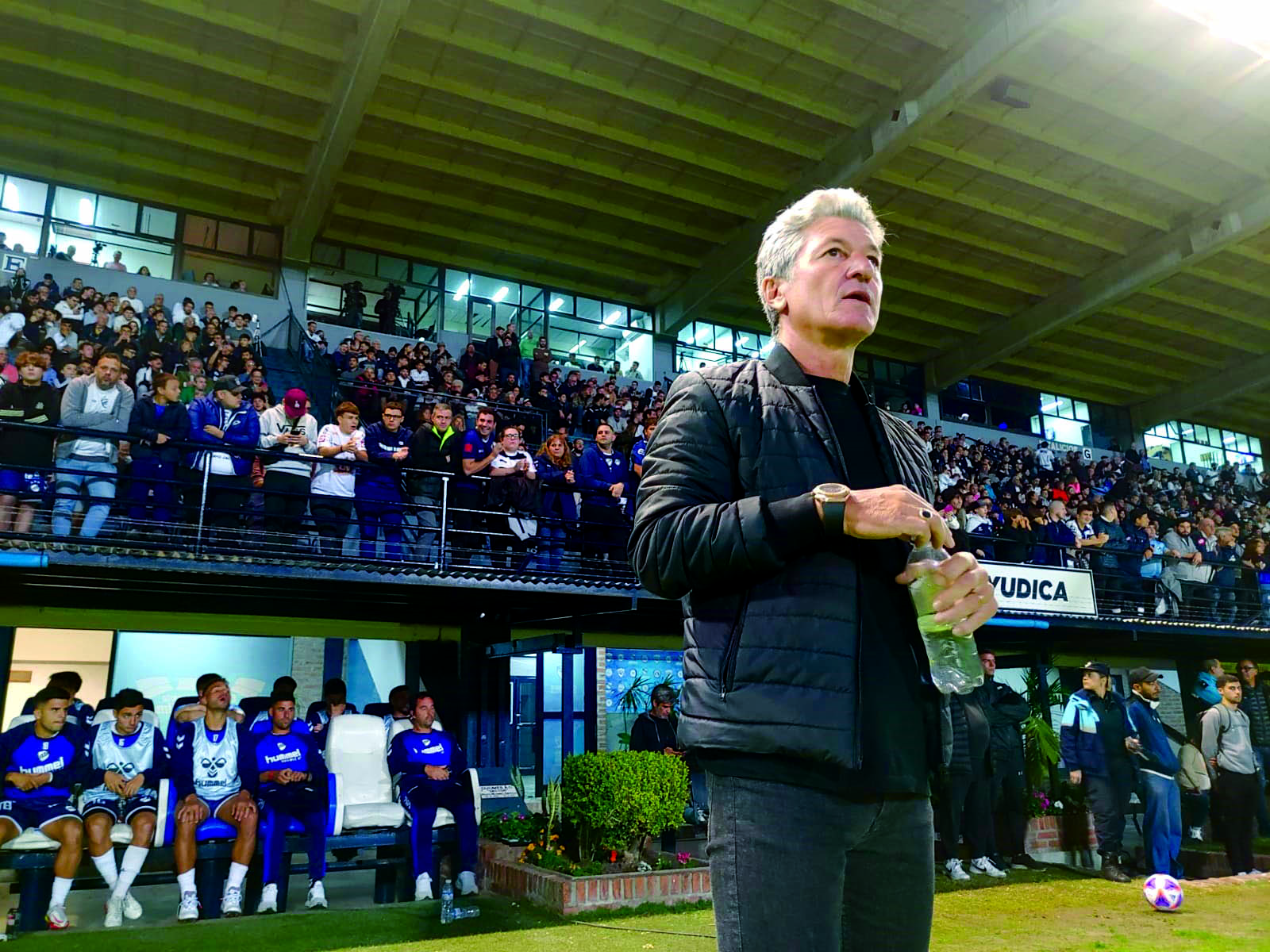 Sciacqua en el banco