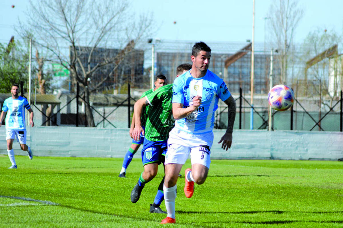 Argentino-de-Quilmes-enfrenta-a-Acassuso