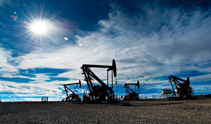 YPF se retira de 55 yacimientos en el golfo San Jorge Un desafío para las provincias petroleras