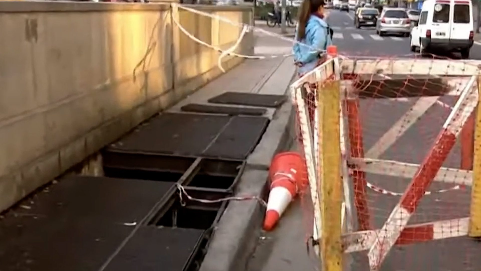 Tragedia en el Obelisco Críticas al Gobierno Porteño por la Desidia en el Mantenimiento Urbano