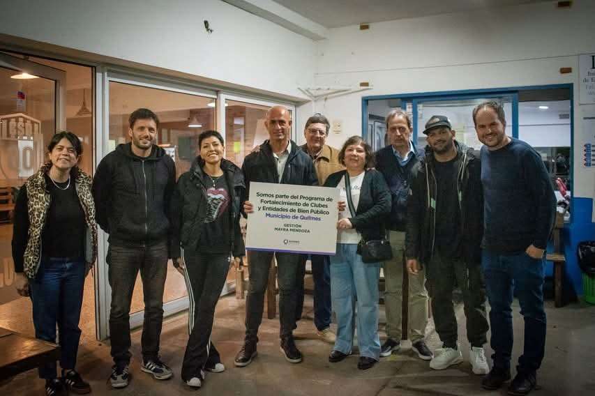Mayra firmó un acuerdo con el club Quilmes Oeste para la construcción de un salón de usos múltiples