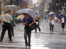 A qué hora llueve hoy en el AMBA: el mapa en vivo de las tormentas y el informe del Servicio Meteorológico