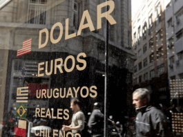 dolar 1.1515