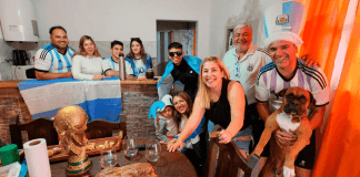 El 41% de los argentinos cree que vive peor que sus padres argentinos padres