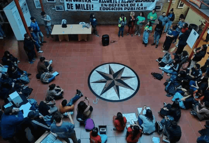 noche universidades (1) noche universidades