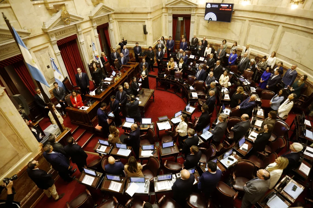 Milei cargó contra empresarios y defendió la apertura económica