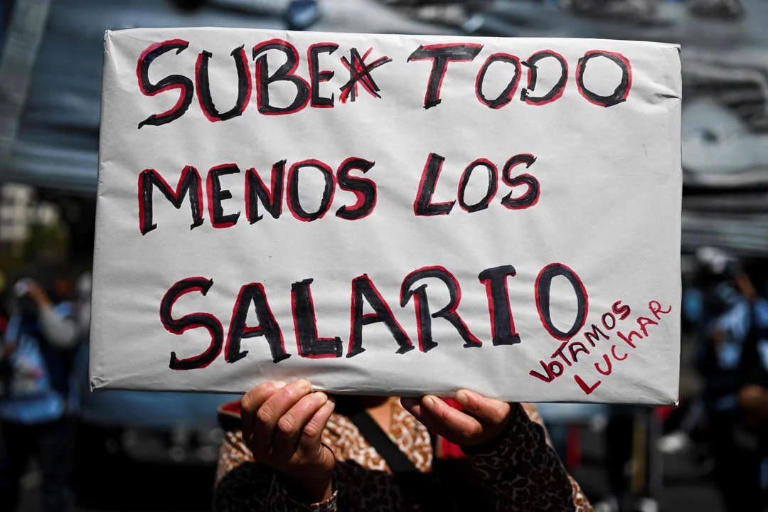 Economía “dual”: advierten que el crecimiento no llega al bolsillo ni al empleo
