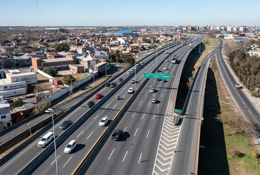 Cortes nocturnos y desvíos: la Ciudad avanza con obras clave en autopistas y avenidas