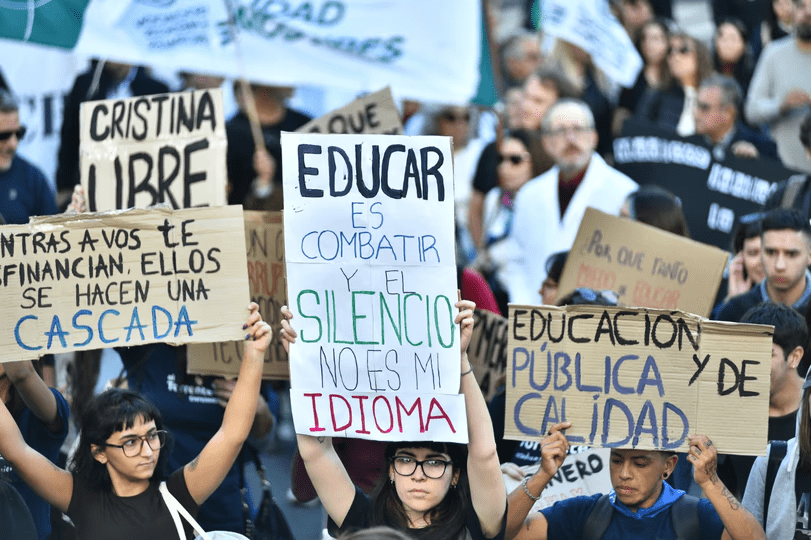cuarta marcha universitaria