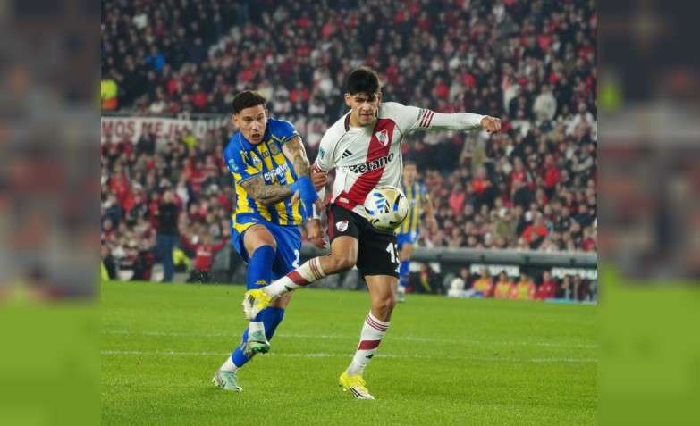 River sufrió, resistió y sueña: venció a Rosario Central y jugará la final del Apertura FotoNA