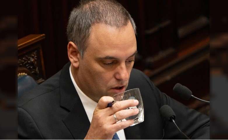 La oposición abre otro frente contra Adorni y buscará modificar la Ley de Inocencia Fiscal