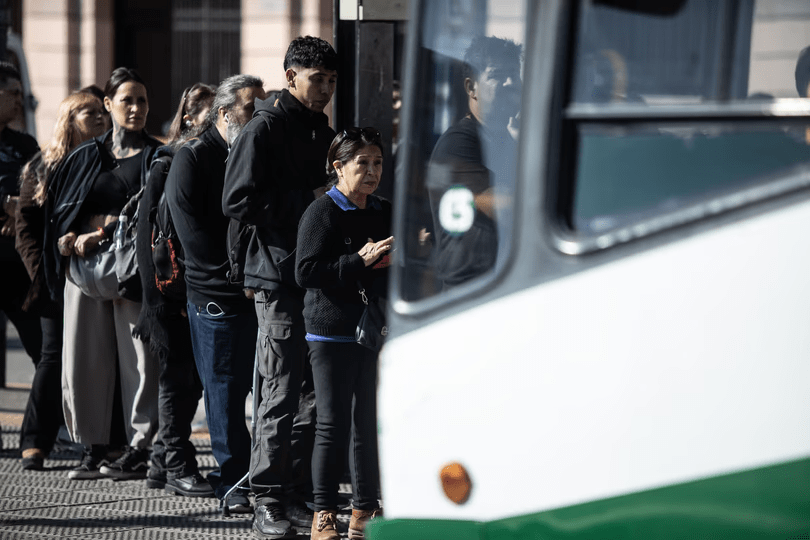 colectivos-trenes