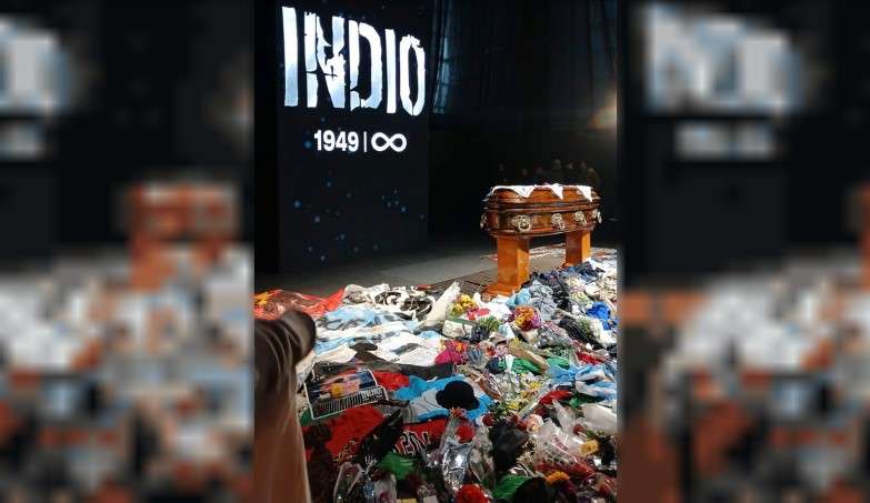 La familia del Indio Solari pidió a los fanáticos que continúen despidiéndolo a través de su música