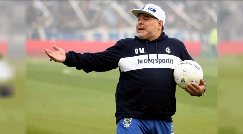 Caso Maradona: un neurólogo aseguró que no había aparatología médica durante la internación en Tigre