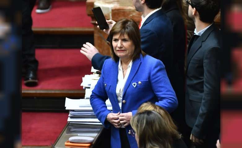 Bullrich destacó la "confianza" y la "ética" tras la renuncia de Adorni
