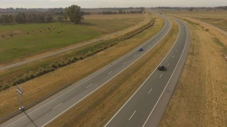 El Gobierno adjudicó la concesión de más de 1.800 kilómetros de rutas nacionales