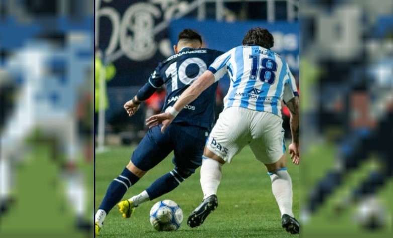 Independiente Rivadavia dio vuelta el partido y profundizó la crisis de Racing