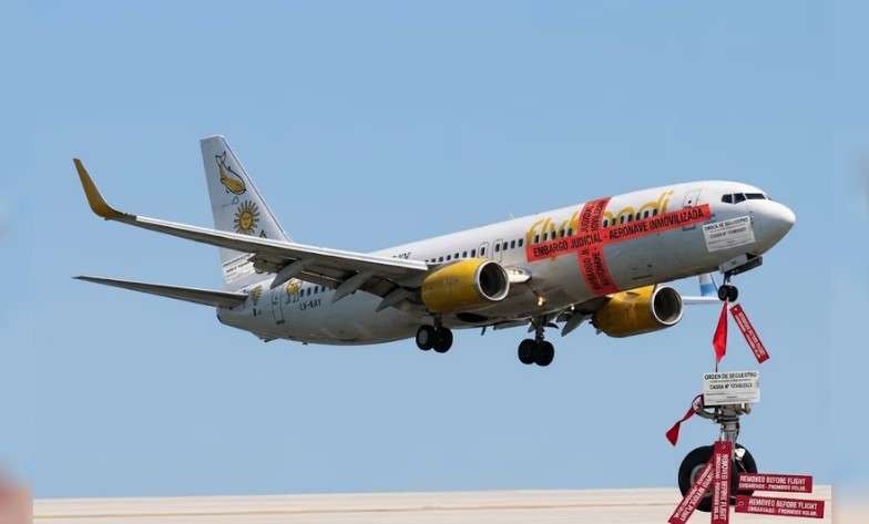La Justicia embargó las cuentas de Flybondi por una deuda fiscal que supera los $1.500 millones