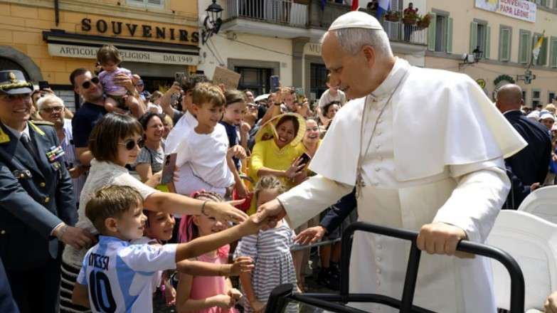 El Episcopado lanzó una colecta nacional para preparar la llegada del papa León XIV a la Argentina