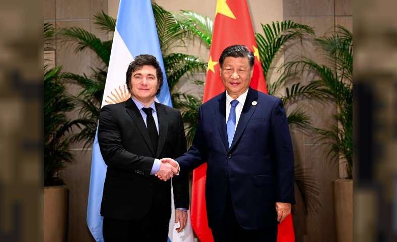El Gobierno busca bajar la tensión con China tras el polémico mensaje de Juan Carreira