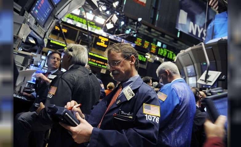 Los activos argentinos volvieron a caer y el riesgo país superó los 500 puntos