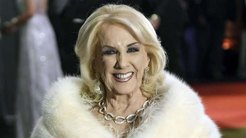 Mirtha Legrand recibió el alta médica y continuará su recuperación en su casa