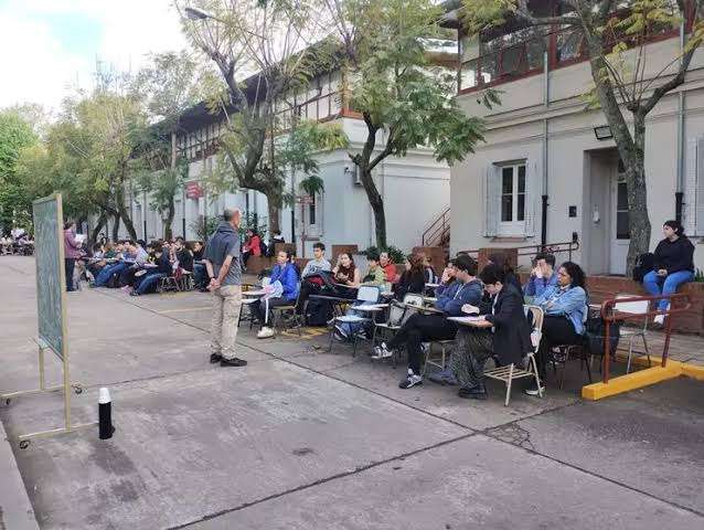 quilmes-estudiantes